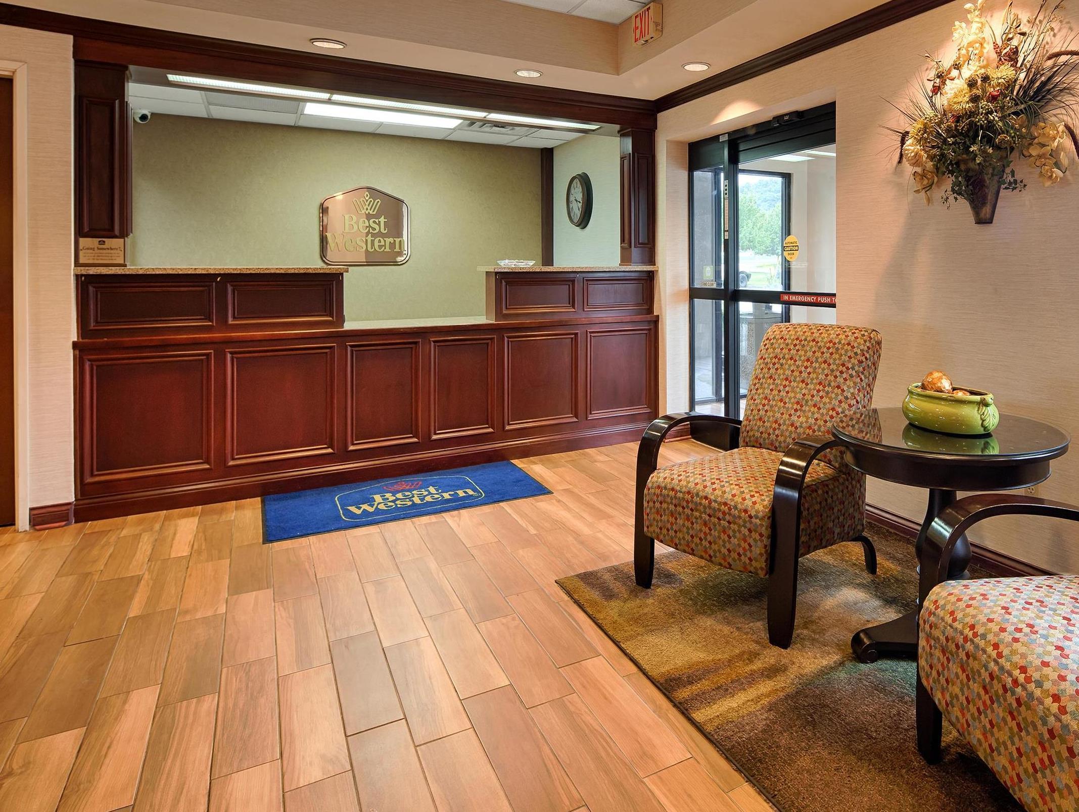 Best Western Of Wise Экстерьер фото